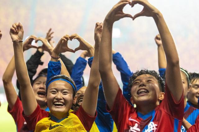 闪耀世界杯！18位亿元先生：维姆哈连场破门，亚马尔登贝莱斩首球
